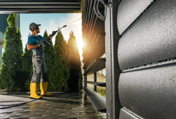 Best Garage Pressure Washing  in Halfway House, PA